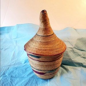 Kenyan handmade woven basket with top